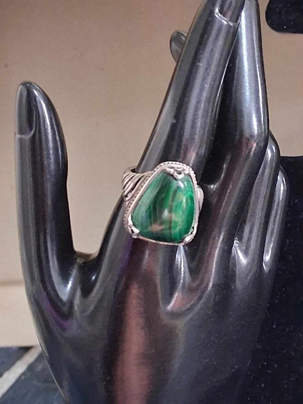 Vintage Navajo Sterling Silver Malachite Statement Ring Size 8 Boho Southwest